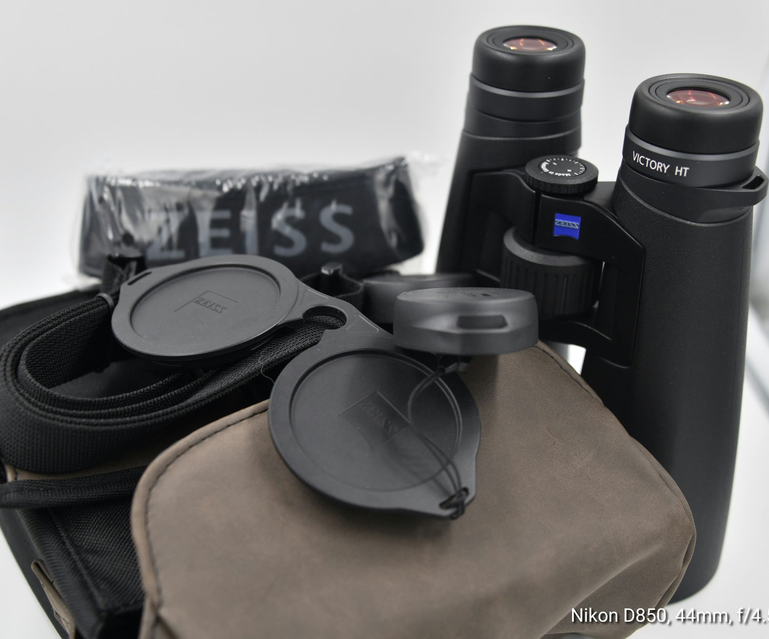 Binocoli Zeiss Victory HT 10X54 