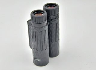 Binocolo Bushnell Nitro 10x25 