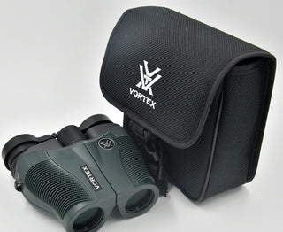Binocolo Vortex Vanquish 8X26 